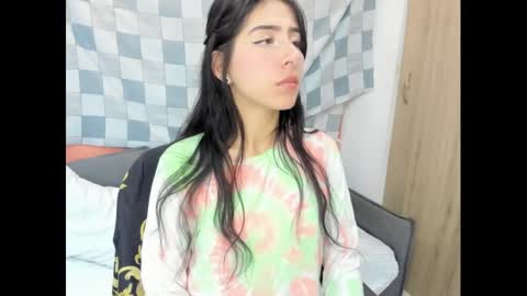 Snapshot of addiflower chatting on November 2025 08:18:02 PM addi online show from November 2025 08:18:02 PM