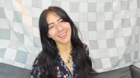 Snapshot of addiflower chatting on November 2025 05:28:02 PM addi online show from November 2025 05:28:02 PM