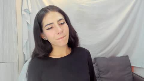 Snapshot of addiflower chatting on December 2025 04:23:01 PM addi online show from December 2025 04:23:01 PM