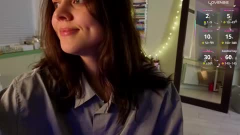 Snapshot of addy_moon chatting on March 2026 07:51:02 PM Addy online show from March 2026 07:51:02 PM