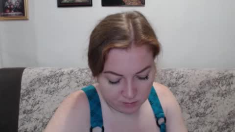 Snapshot of adel_redhead_ chatting on January 2026 04:22:01 PM Adel online show from January 2026 04:22:01 PM