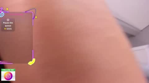 Adela Worsth online show from September 2025 04:08:01 PM