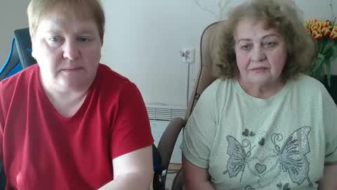 Snapshot of adelandsofia chatting on March 2026 10:52:02 AM AdelAndSofia online show from March 2026 10:52:02 AM