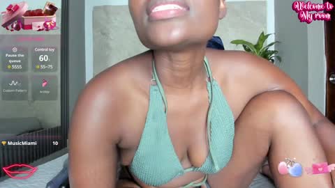 Adele online show from February 2025 08:59:02 PM