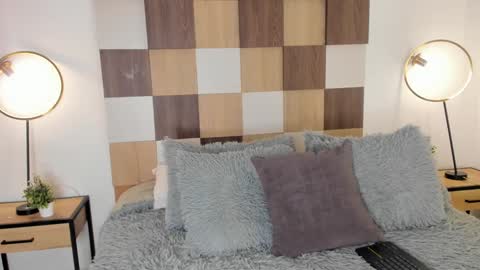 Andrea online show from January 2025 11:54:02 AM