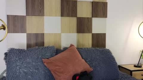 Andrea online show from January 2025 03:47:01 PM