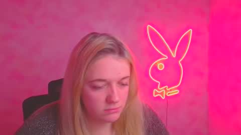 Snapshot of adele_missu chatting on November 2025 12:56:01 PM Adele online show from November 2025 12:56:01 PM