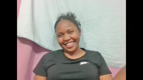 adelealy online show from September 2025 07:18:02 PM