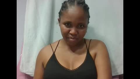 adelealy online show from November 2025 05:23:02 PM