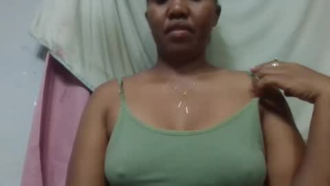 adelealy online show from February 2026 07:43:01 PM