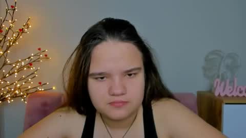 adelecruzz online show from February 2025 08:09:01 AM