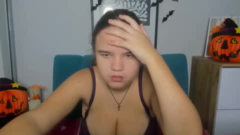 adelecruzz online show from October 2025 08:09:01 AM