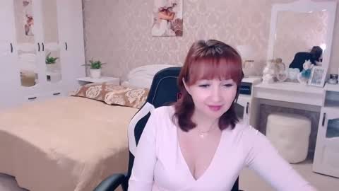 AdeleMoran online show from January 2025 11:00:01 PM