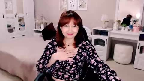 Snapshot of adelemoran chatting on July 2026 07:41:02 PM AdeleMoran online show from July 2026 07:41:02 PM