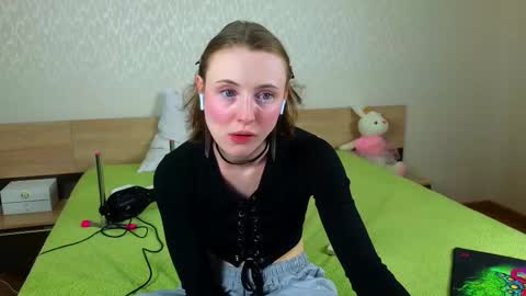 Snapshot of adelina_cowell chatting on March 2026 09:24:02 AM Adelina online show from March 2026 09:24:02 AM