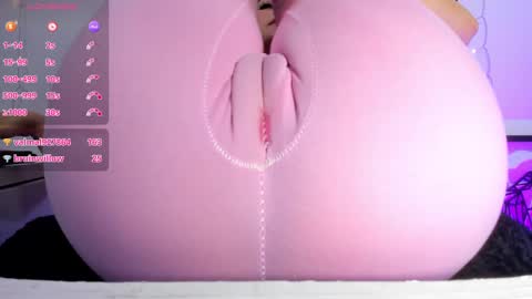 Snapshot of adelinaconte1 chatting on February 2025 10:21:01 PM adelinaconte1 online show from February 2025 10:21:01 PM