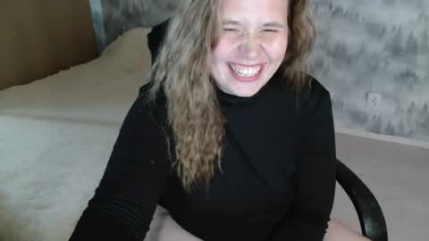 adelinalawson online show from June 2026 12:22:01 PM