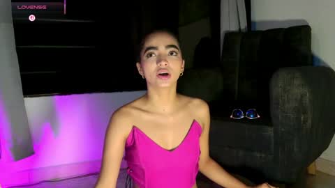 Snapshot of adelineevs chatting on April 2026 03:02:01 AM ADELINE online show from April 2026 03:02:01 AM