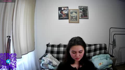 Snapshot of adelinehaefner chatting on April 2026 03:25:02 PM Anna online show from April 2026 03:25:02 PM