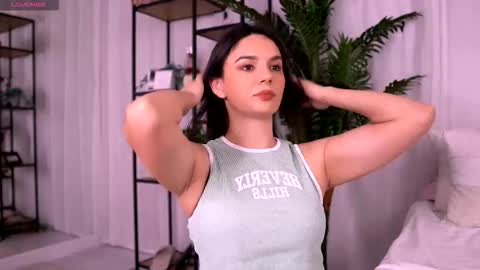 Snapshot of adellevixen chatting on January 2026 05:32:01 AM Adelle online show from January 2026 05:32:01 AM