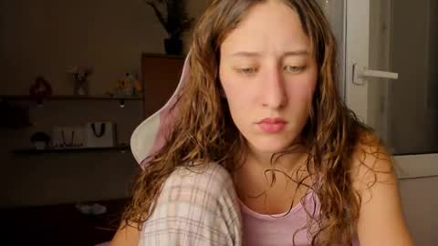 Adell online show from September 2025 09:36:01 PM