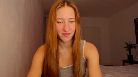 Snapshot of adellqueen chatting on March 2026 10:42:01 PM Adell online show from March 2026 10:42:01 PM