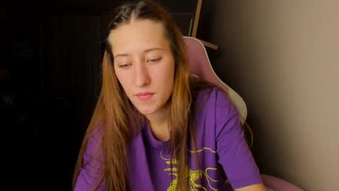 Snapshot of adellqueen chatting on April 2026 09:38:02 PM Adell online show from April 2026 09:38:02 PM