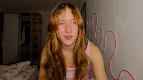 Snapshot of adellqueen chatting on May 2026 09:34:02 PM Adell online show from May 2026 09:34:02 PM