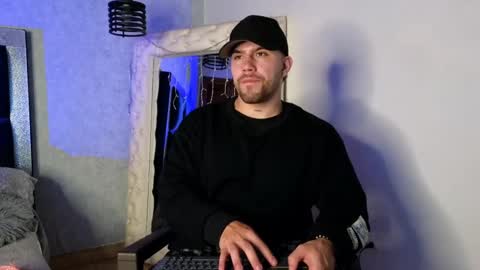 Ades online show from October 2025 11:51:02 AM