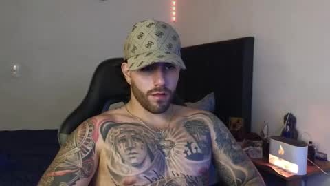 Snapshot of ades_lowe chatting on February 2026 07:01:02 AM Ades online show from February 2026 07:01:02 AM