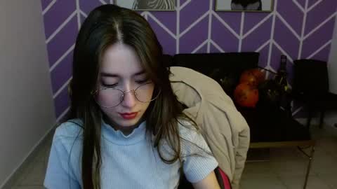 Adhara online show from November 2025 07:40:02 PM