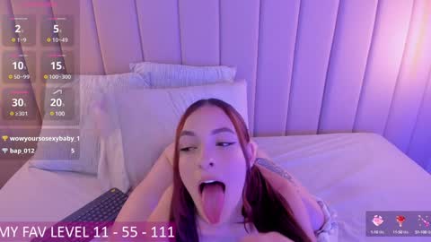 Snapshot of adhara_monroe chatting on January 2025 04:11:02 PM Adhara online show from January 2025 04:11:02 PM