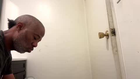 adick_ting online show from November 2025 06:54:01 PM