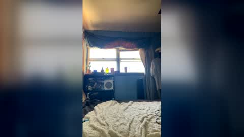 adirajade online show from April 2026 03:07:01 PM