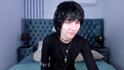 Snapshot of adonbev chatting on July 2026 05:47:02 AM adonbev online show from July 2026 05:47:02 AM