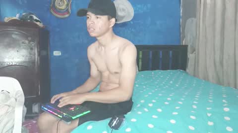 Adonis online show from December 2025 07:20:02 PM