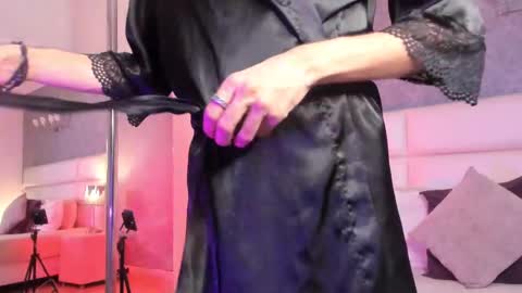 Adonis  online show from October 2025 08:50:01 PM