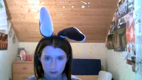 adorable_sparkle online show from February 2025 07:28:01 PM