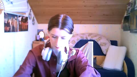adorable_sparkle online show from February 2025 01:17:02 PM
