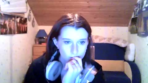 adorable_sparkle online show from March 2025 04:24:02 PM