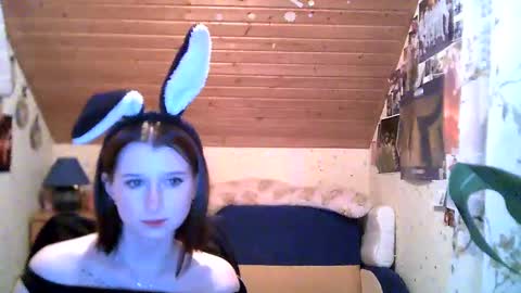 adorable_sparkle online show from March 2025 04:24:02 PM