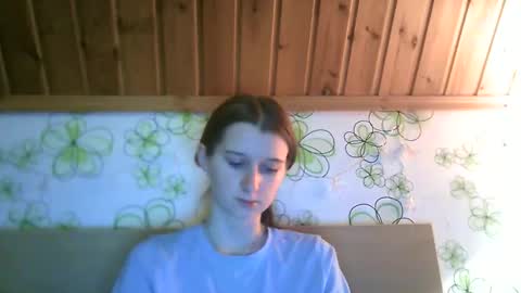 adorable_sparkle online show from October 2025 03:29:01 PM