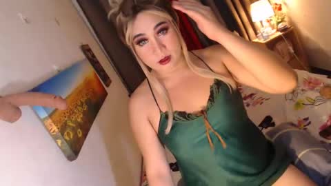 MsKim  online show from December 2024 07:58:01 AM