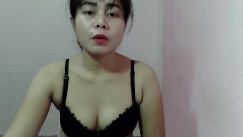 Snapshot of adorned_avah chatting on December 2024 12:33:02 PM Eve online show from December 2024 12:33:02 PM