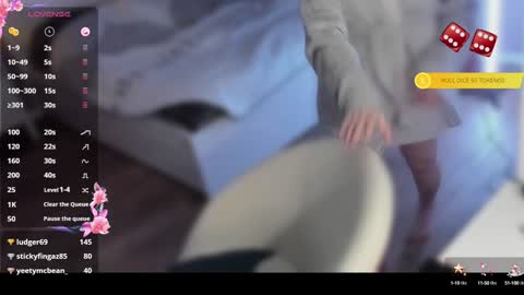 Victoria online show from December 2024 07:57:02 PM