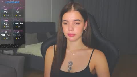 Adriana online show from September 2025 05:24:01 PM