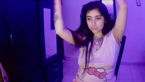     online show from December 2025 02:59:02 PM