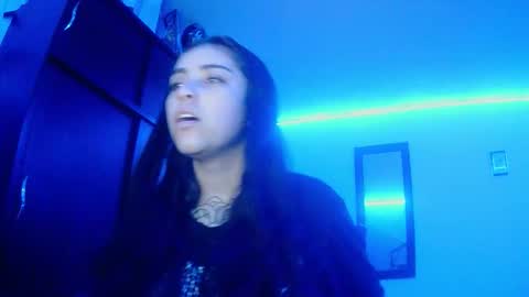     online show from December 2025 10:44:02 AM