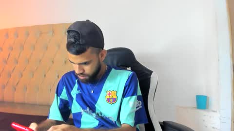 adri_sexboy229 online show from September 2025 01:32:02 AM