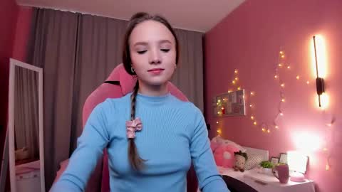 Eva online show from November 2025 07:30:02 AM